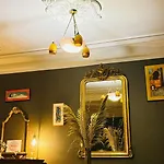 Charme, Confort Et Tradition à Côté De Montmartre Parigi