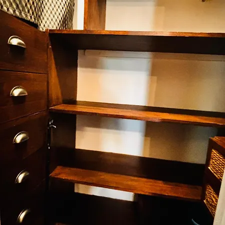 Appartamento Charme, Confort Et Tradition A Cote De Montmartre
