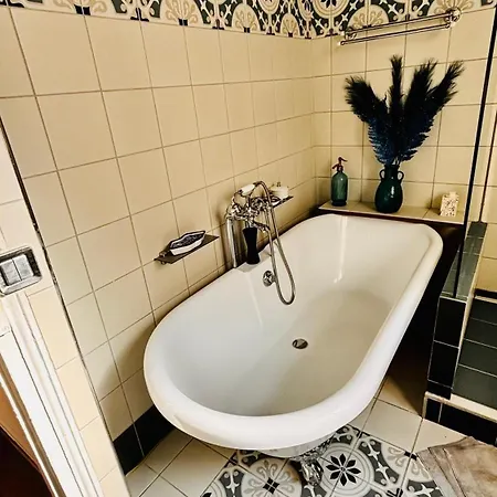 Appartamento Charme, Confort Et Tradition A Cote De Montmartre *